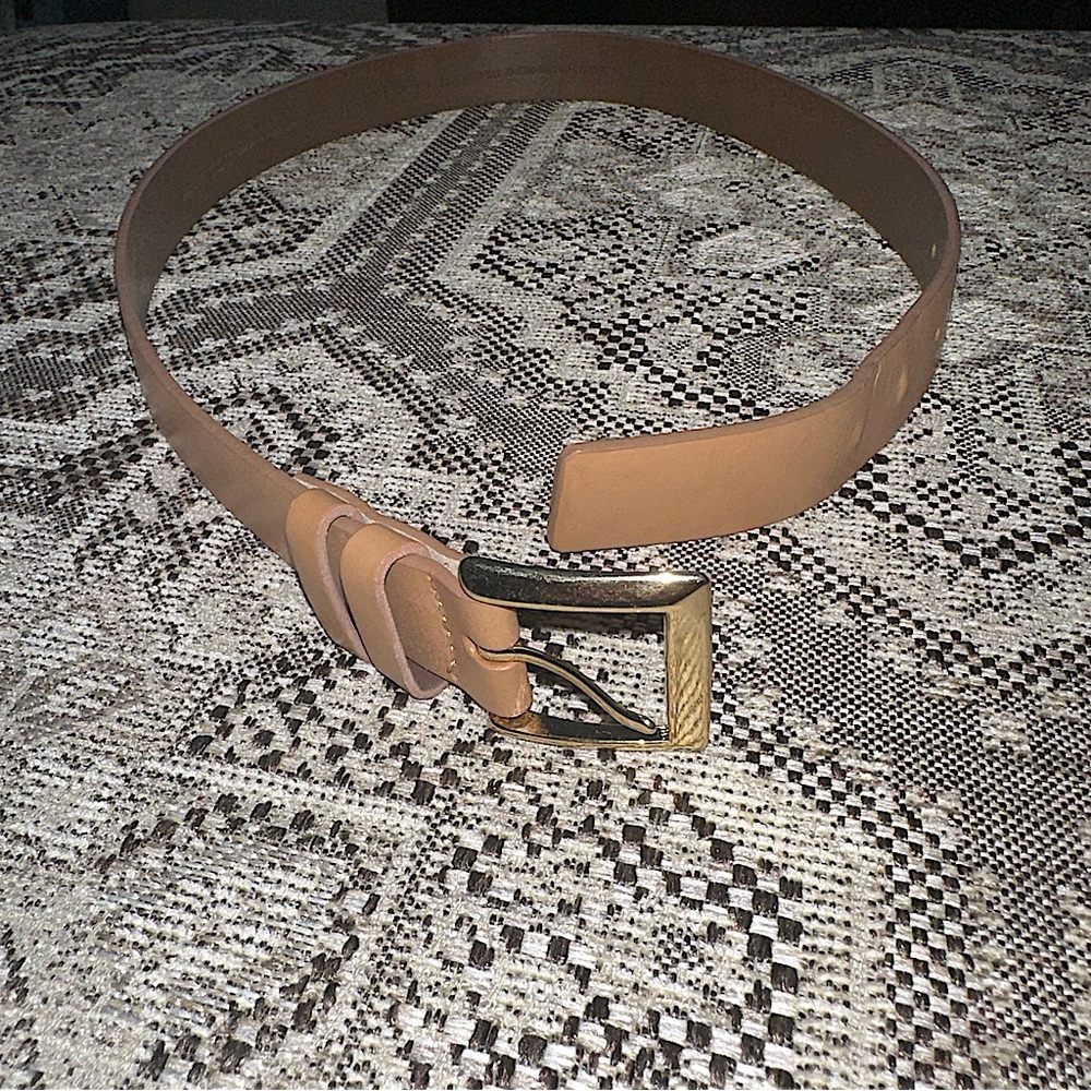 Tan Leather Belt with Solid Brass Buckle👗